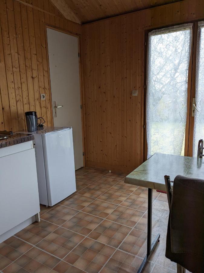 Au Petit Chalet D'Illiers Combray - Salle D'Eau Uniquement Eksteriør billede
